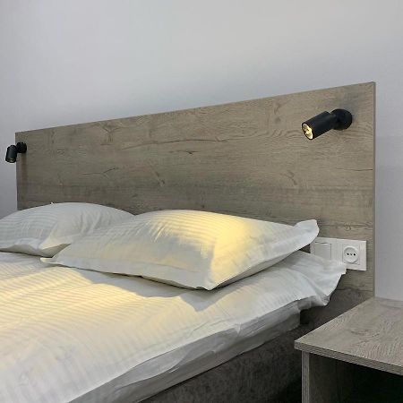 Magistral Hostel Biskek Kültér fotó