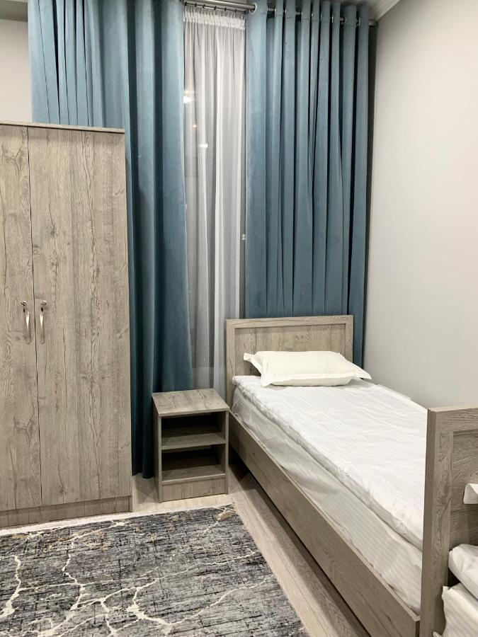 Magistral Hostel Biskek Kültér fotó