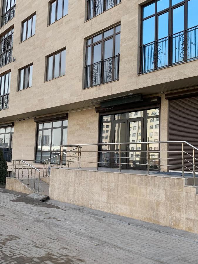 Magistral Hostel Biskek Kültér fotó
