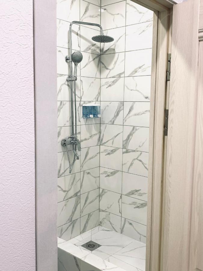 Magistral Hostel Biskek Kültér fotó